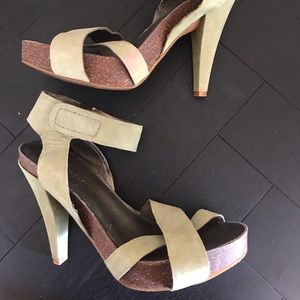 Nine West cross strap heel